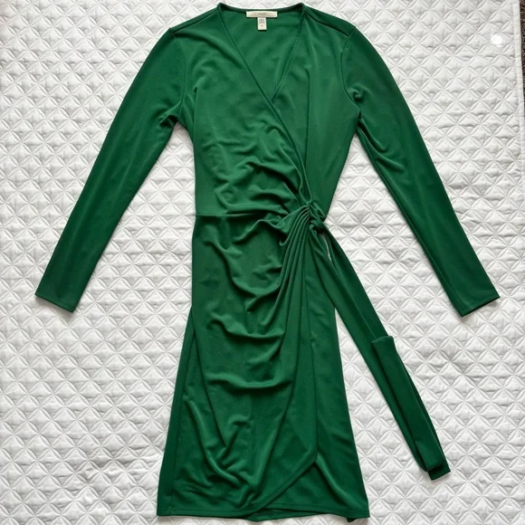 Lark & Ro Emerald Green Jersey Fabric Long Sleeve Wrap Tie Dress Size M - Picture 2 of 15